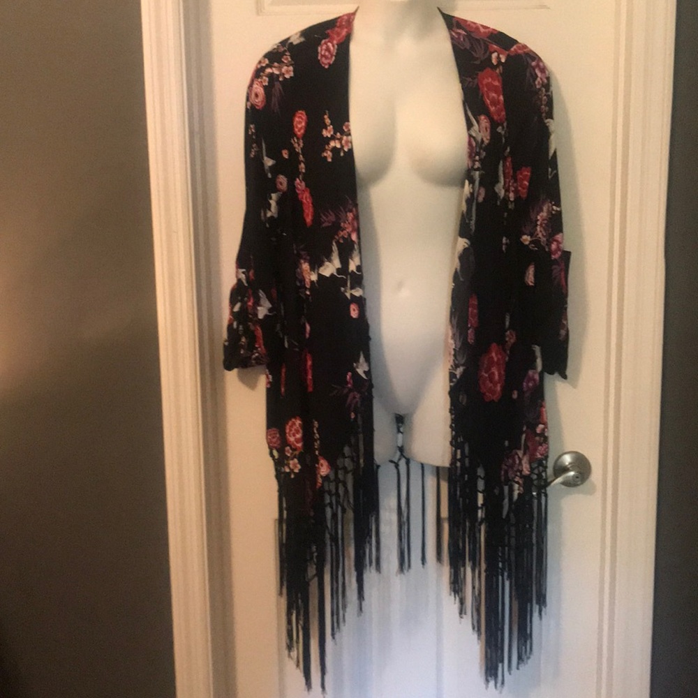 🌺Gorgeous Floral Kimono with Fringe Trim Torrid 0